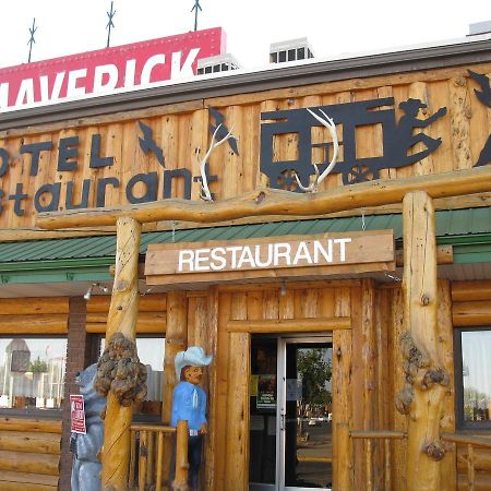 Frontier Lodge Ландер Екстериор снимка