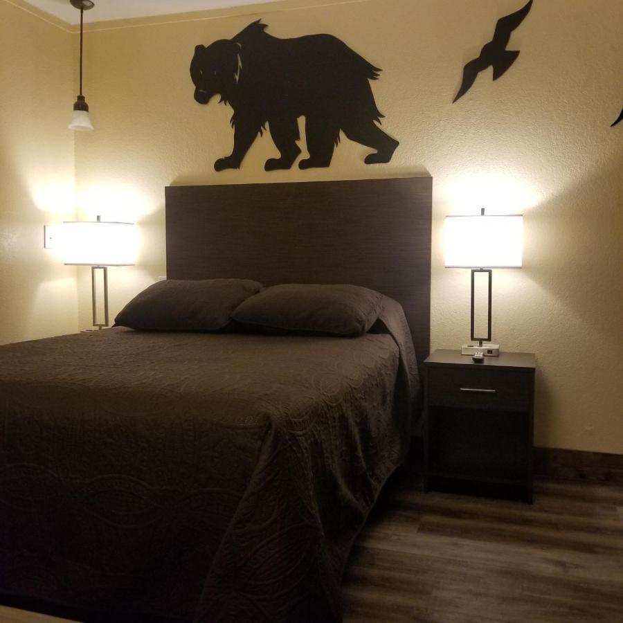 Frontier Lodge Ландер Екстериор снимка