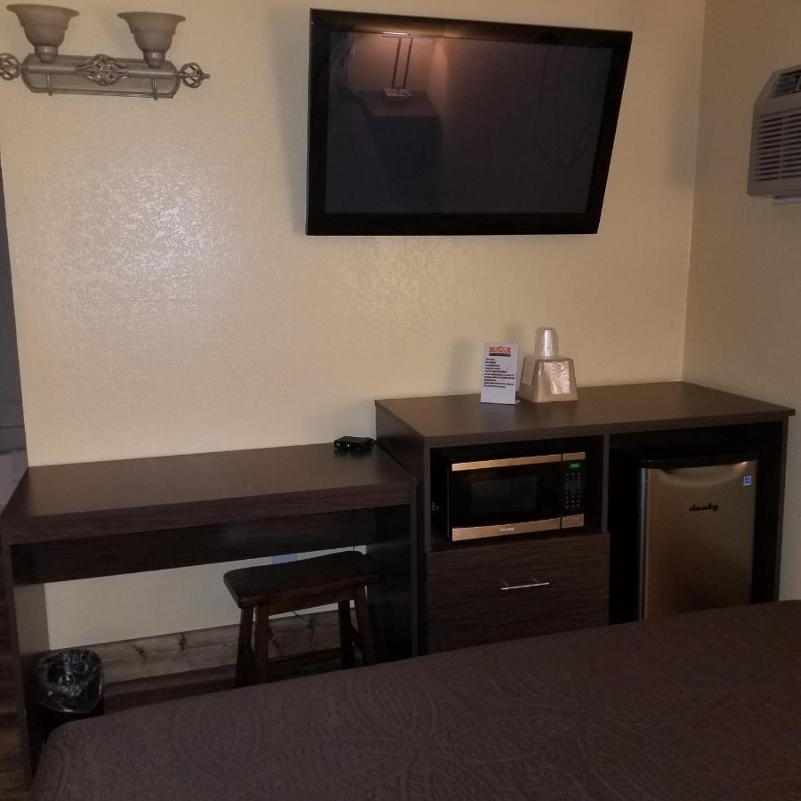 Frontier Lodge Ландер Екстериор снимка